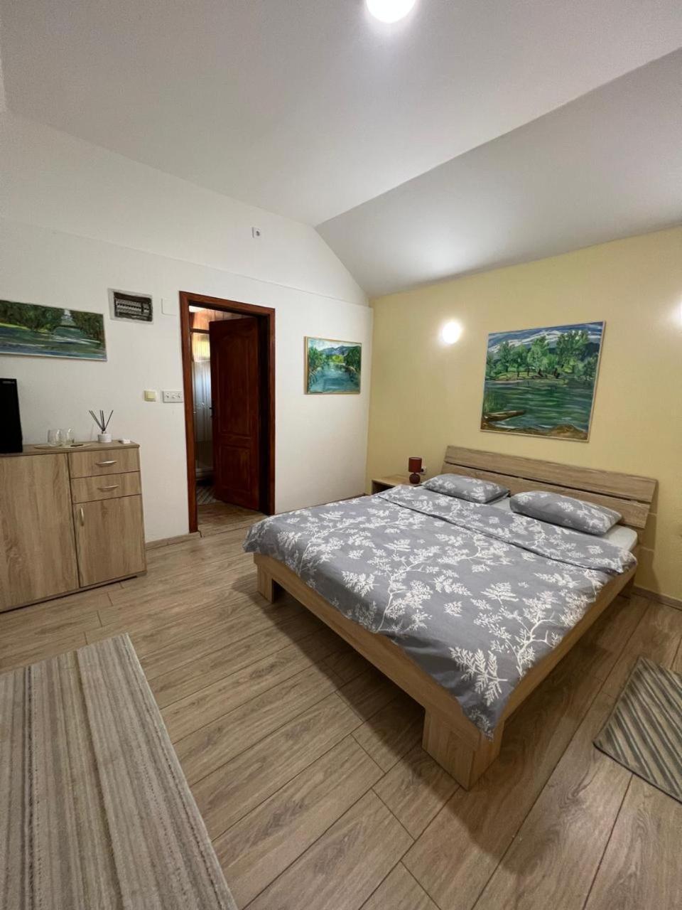 Danilovgrad Apartments Svera מראה חיצוני תמונה